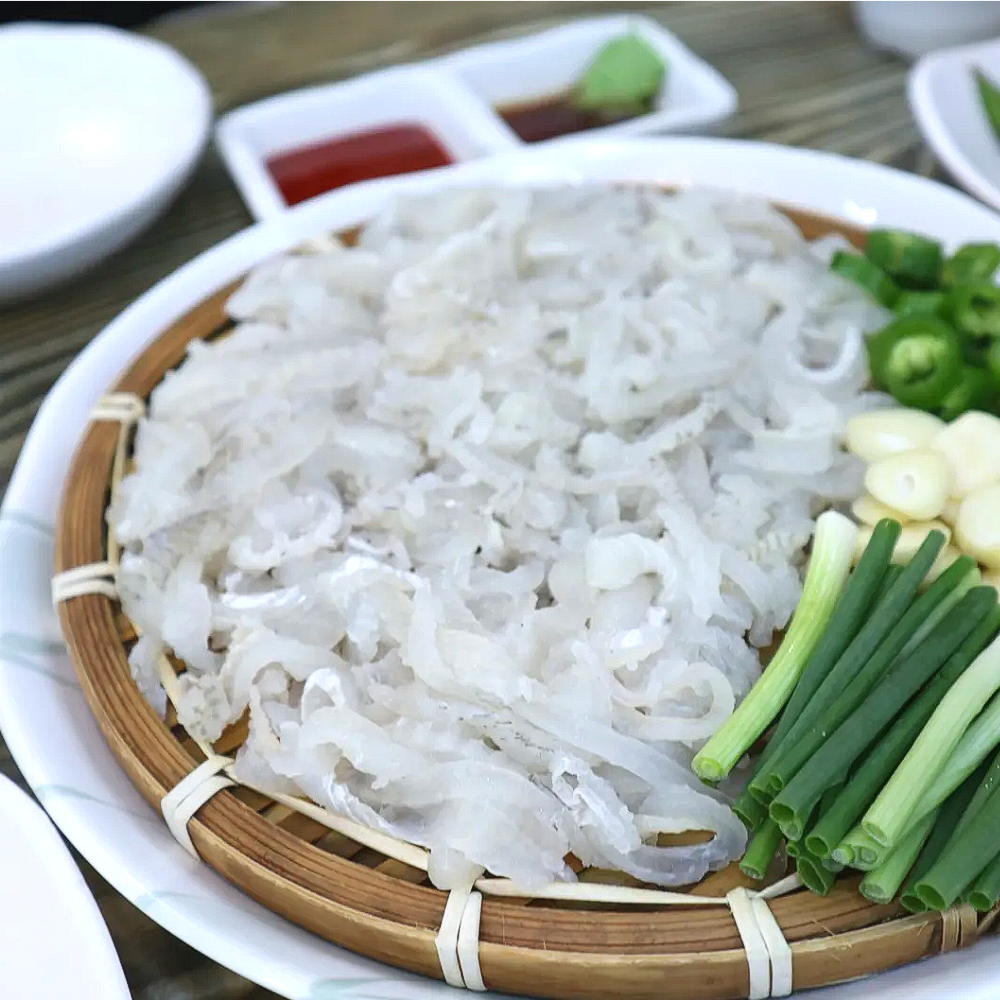 [1+1]칠암 기장식 아나고회 순살 세꼬시 350g + 350g 새꼬시 장어 붕장어회 물회세트, 1개, 아나고회 세꼬시 350g + 350g 총 700g 35,900원