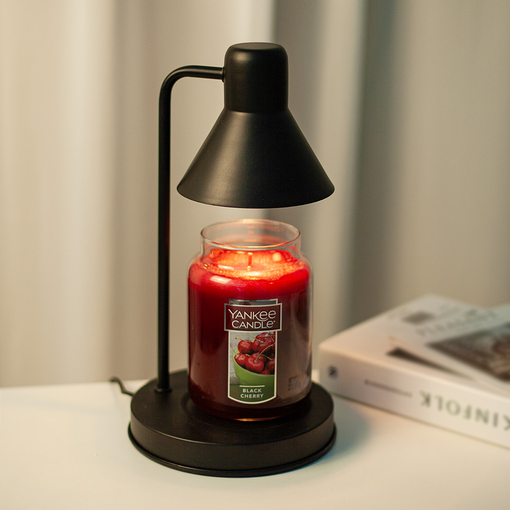 더스윗 모노 캔들워머 + 양키캔들 라지자 + 전구 2p 세트 40,540원