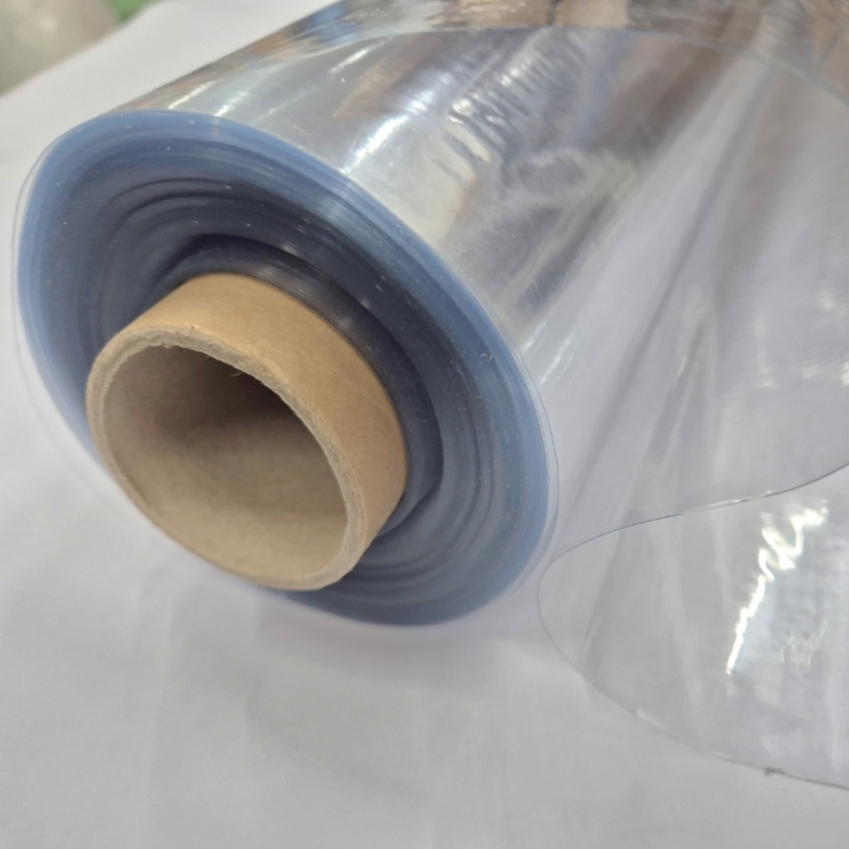 샤인패키지 롤 아스테이지 비닐 책비닐 책상커버 0.1mm PVC 45M투명 테이블보호 59,800원