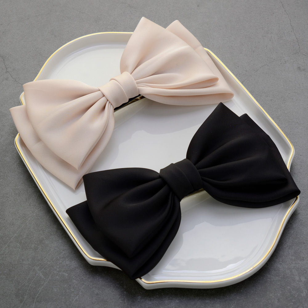 핸날 세틴 왕리본 자동핀 2종 세트 12,400원