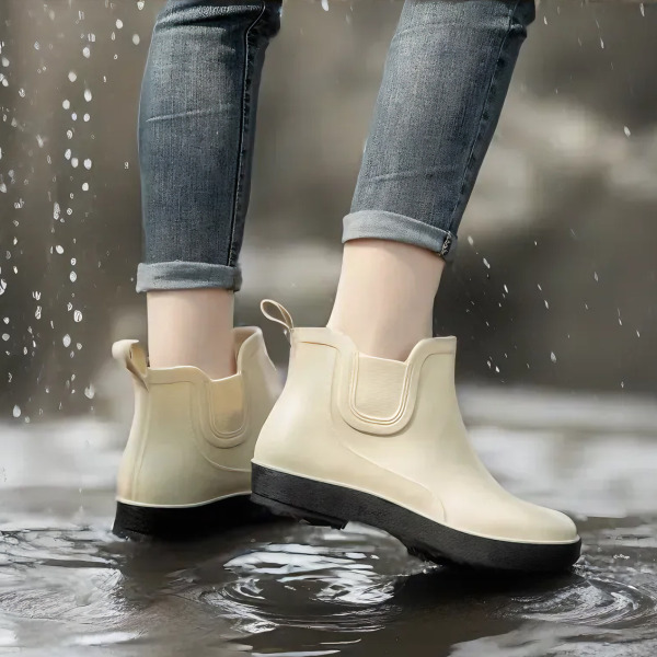 코지치 여성 숏 레인부츠 14,900원