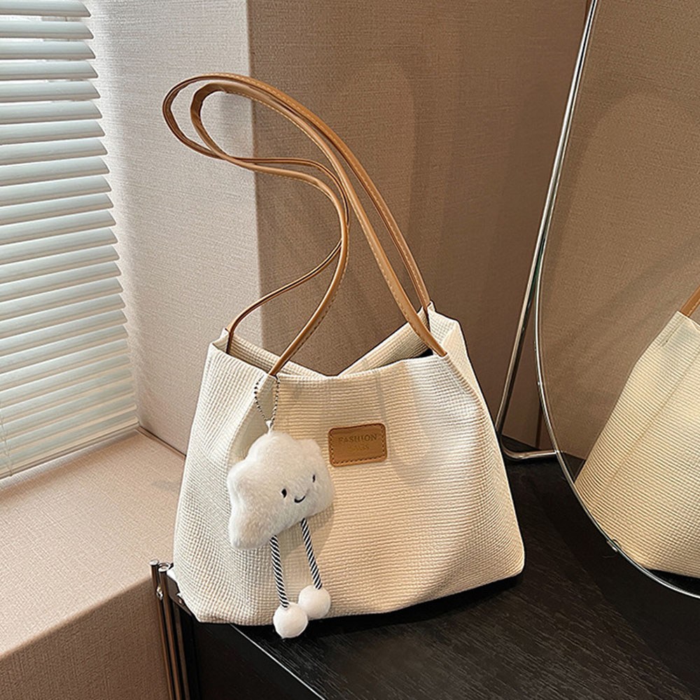 에코즈 여성용 가죽가방 에코백 키링크로스백 고퀄리티 가방 데이트룩 심플 여자 숄더백 토트백 1111 13,800원