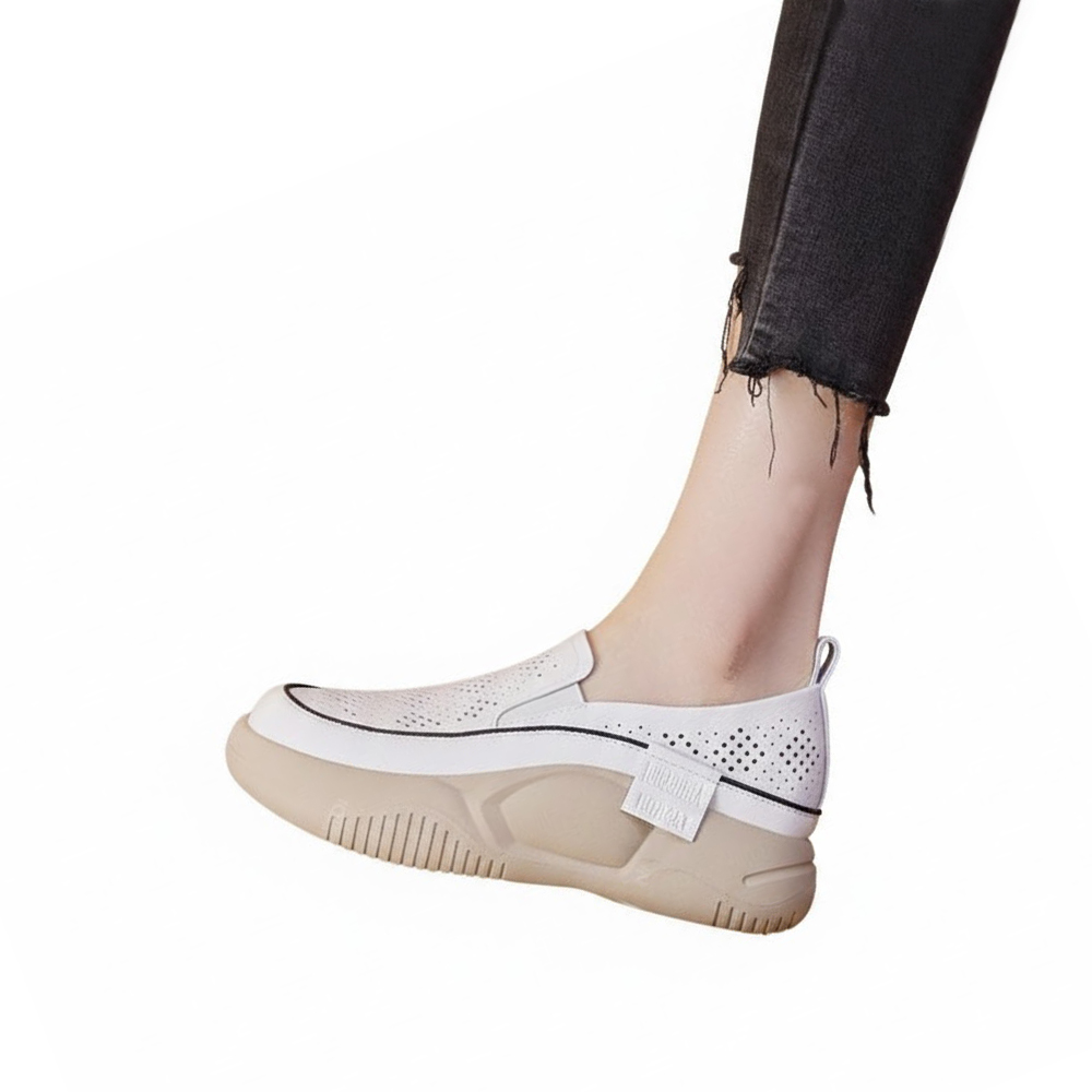 차쿠 여성 펀칭 운동화 컴포트 펀칭 편안 슬립온 25,800원