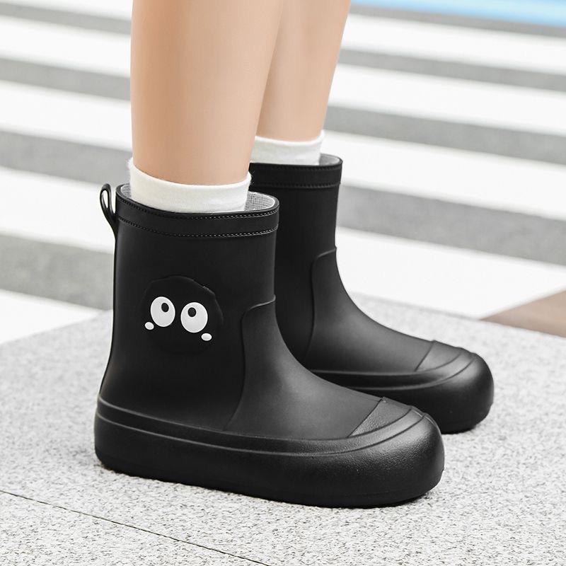 하모리 귀여운 까망이 여성 레인부츠 푹신한 통굽 미끄럼방지 가벼운 패션 장화 16,000원