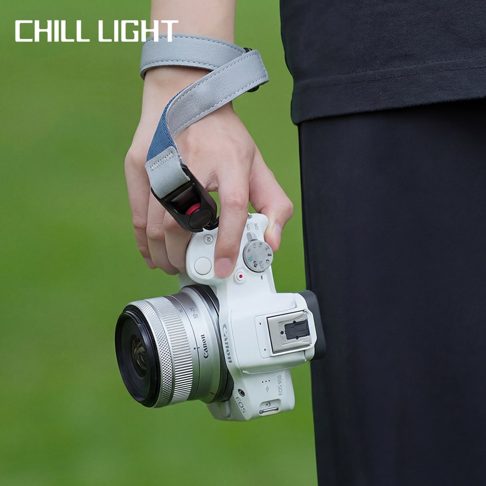 CHILL LIGHT 숄더 감압 스트랩 퀵 릴리즈  퀵 장착 플레이트 소니 캐논 후지 니콘 등 다양한 카메라 호환 크로스 스트랩 손목 밴드 15,900원