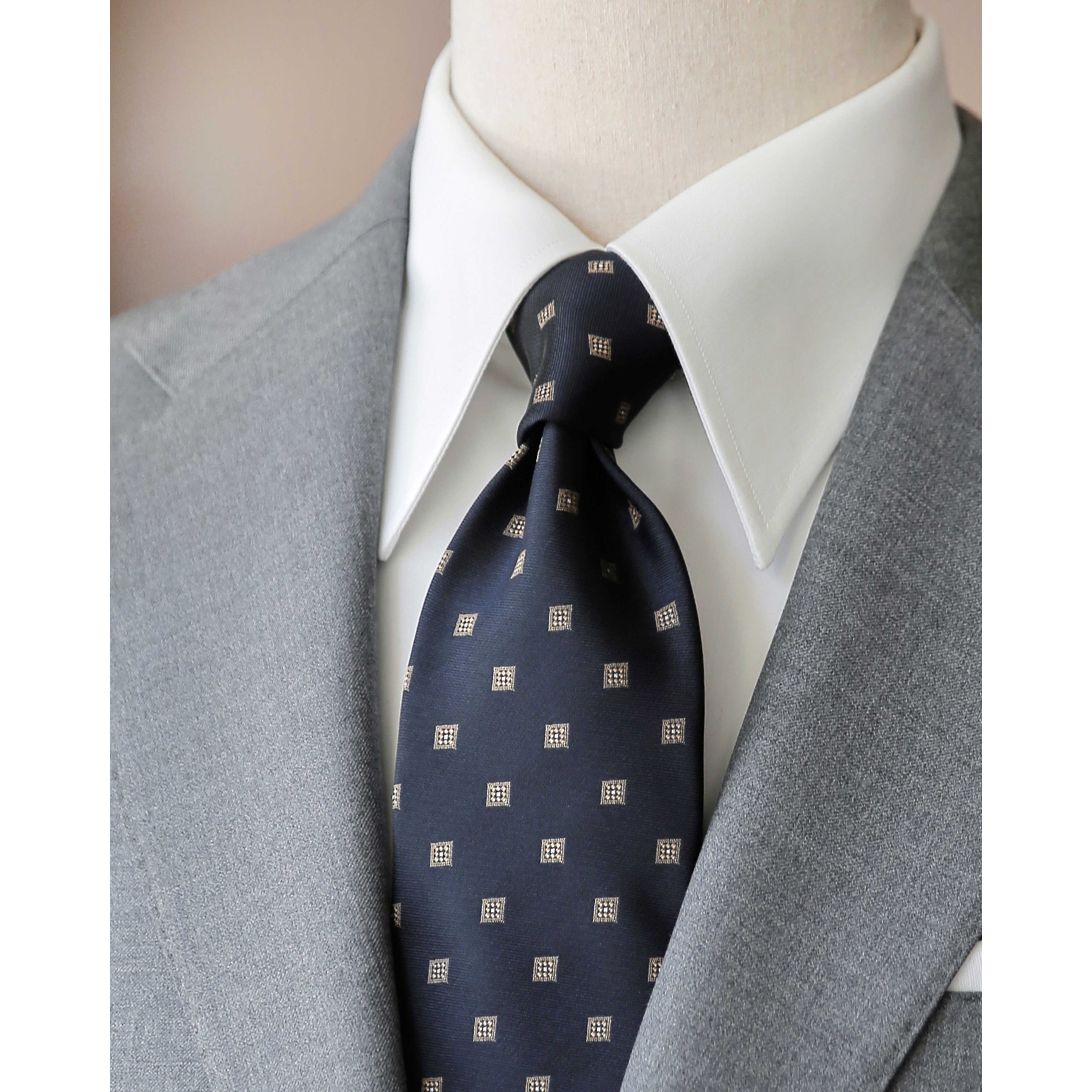김앤서 에틱도트 네이비 넥타이 35,000원