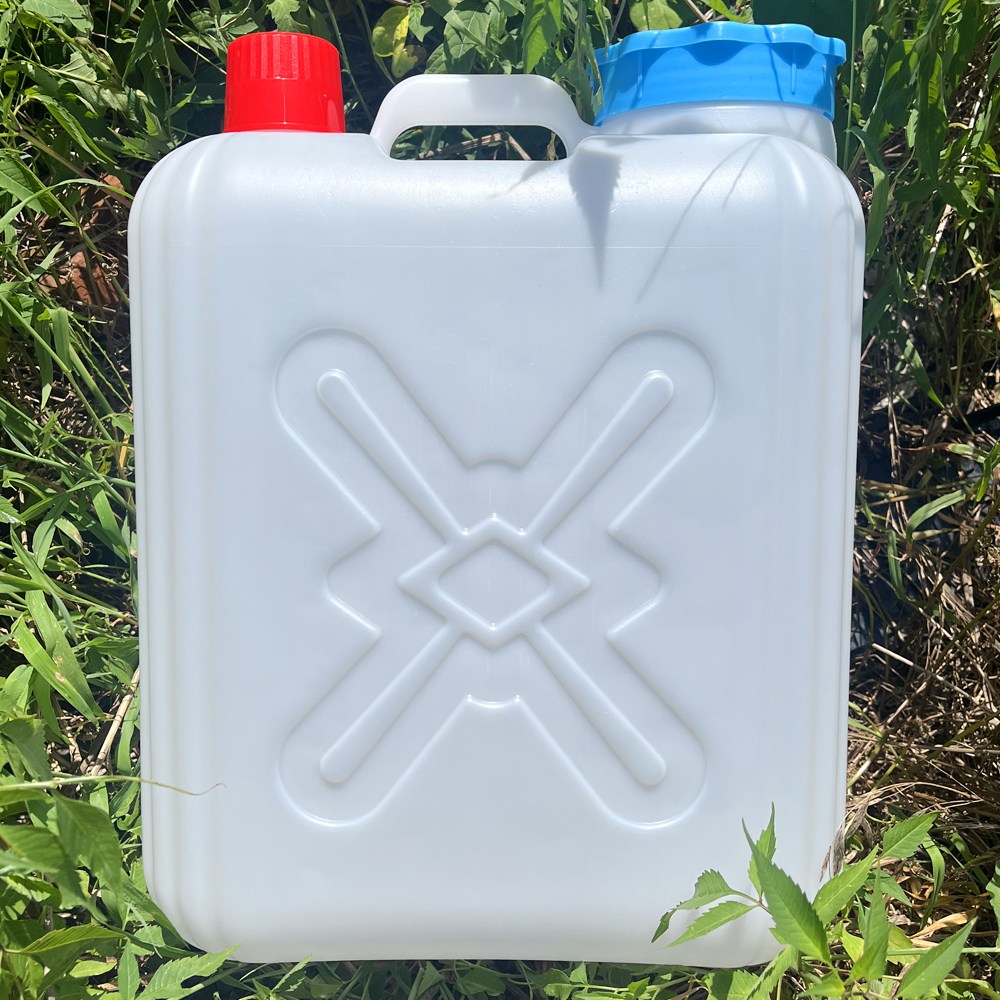 형창플라스틱 생수통 당일발송, 현재가 8,100원