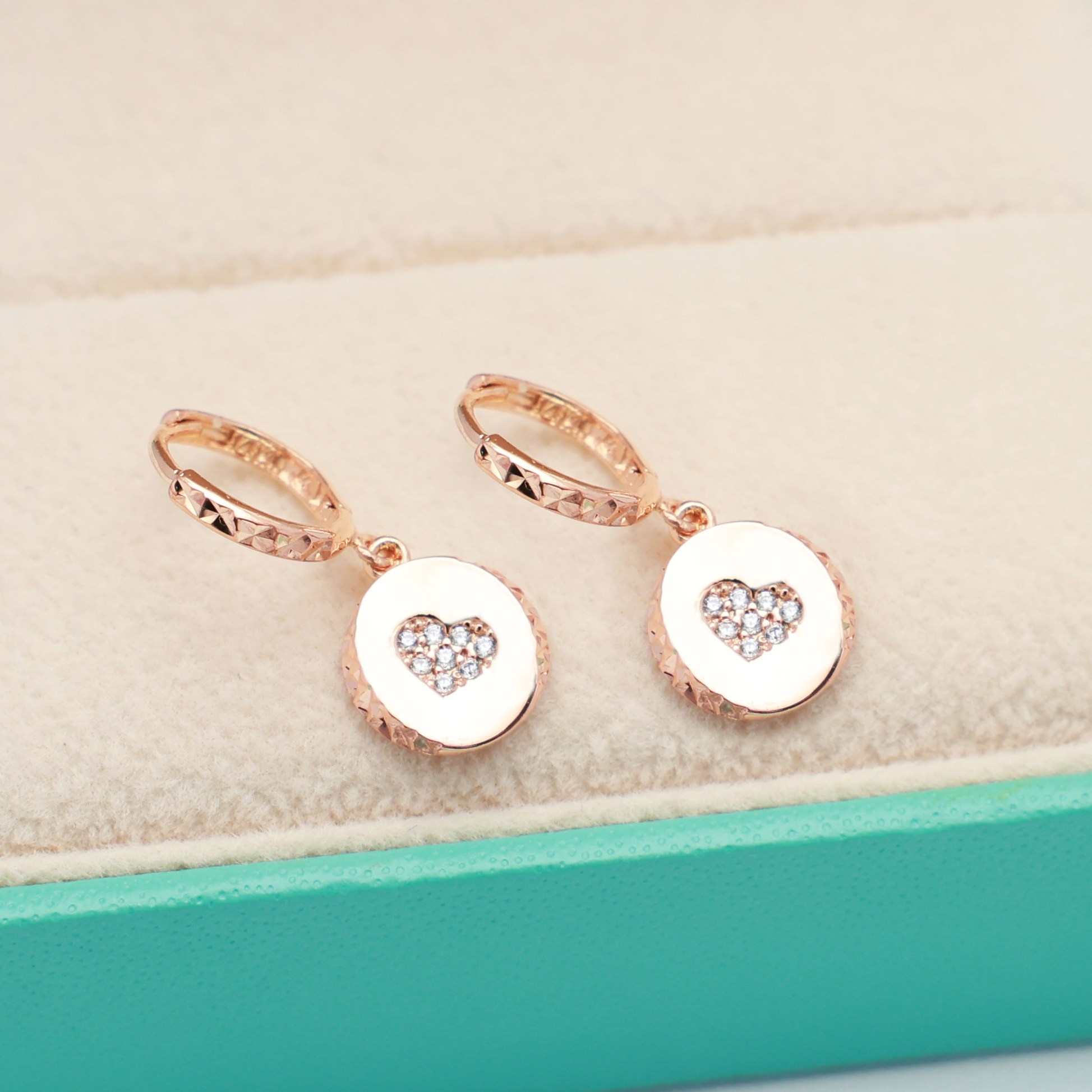 14k 18k 로즈골드 금 하트 귀걸이 원터치 데일리 선물 심플 (E713)체리스쥬얼리 381,600원