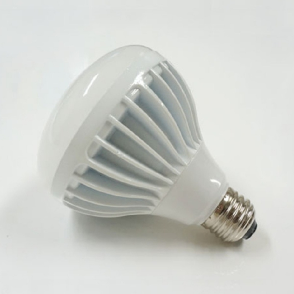 퓨쳐그린 LED식물등 식물생장성장램프 36,000원