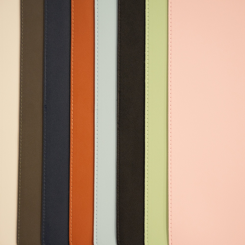 감성작가 가죽 데스크매트 사무용품 데스커 책상패드 보호 매트 덮개 방수패드 책상깔판 11,700원