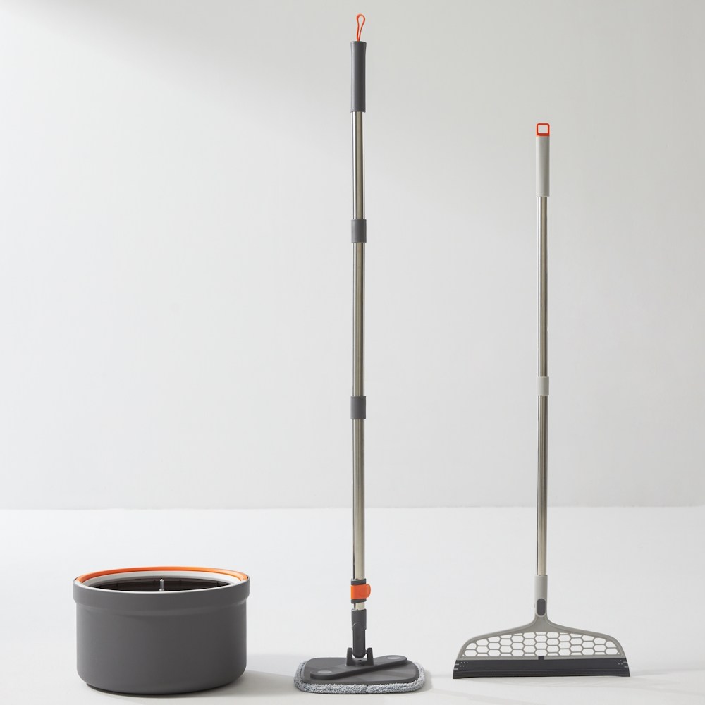 에스틸로 자동세척 밀대 청소기 패키지 물걸레 회전탈수 오수자동분리 (밀대+스위퍼+패드3장+세척통 구성), 1세트 39,000원