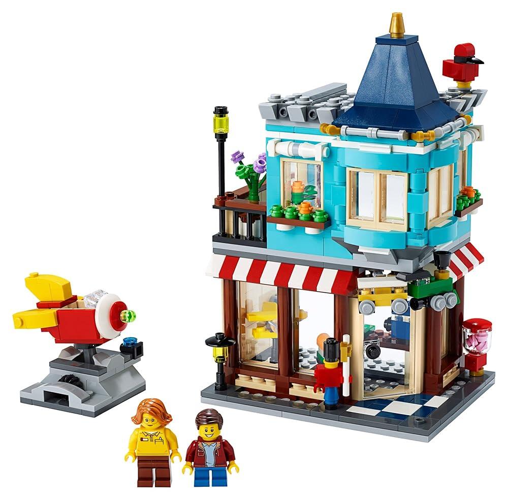 LEGO Creator 3in1 타운하우스 장난감 스토어 31105, 아동용 멋진 조립 가능한 키트 554피스 299335 156,300원