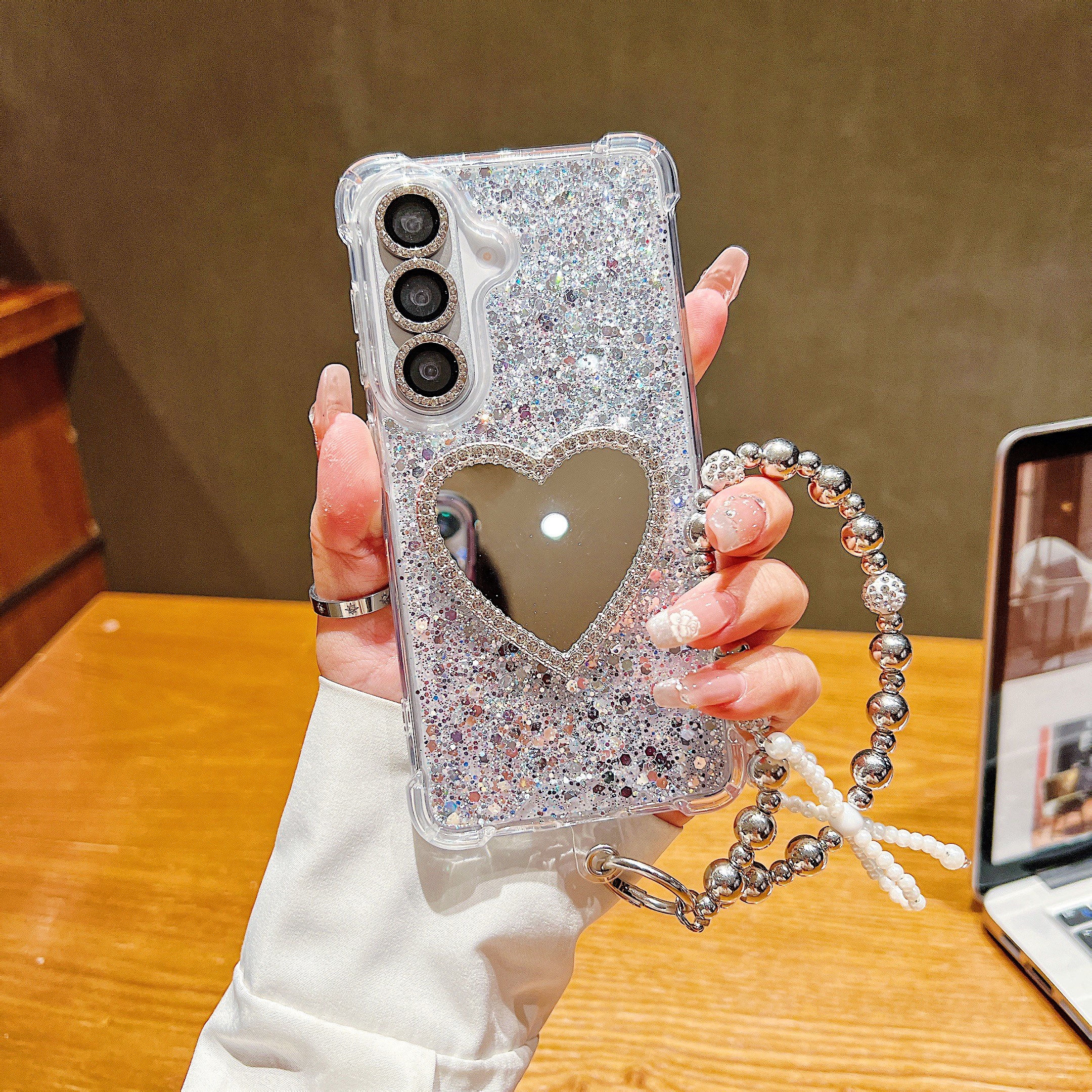 [스트랩포함]갤럭시 S26/울트라/플러스 큐빅 미러 폰 케이스 17,900원