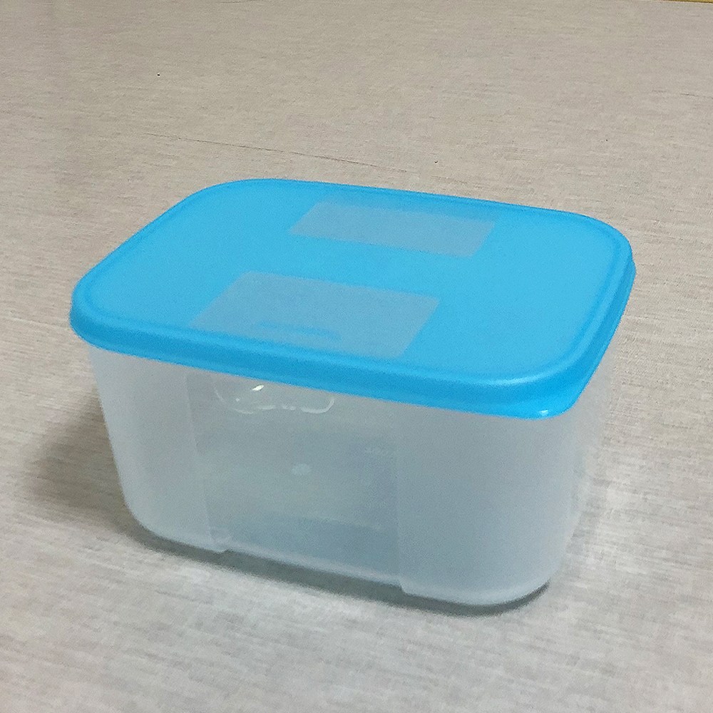 타파웨어 펭퀸플러스냉동용기 반찬통 밀페용기 700mL 1P 16,300원