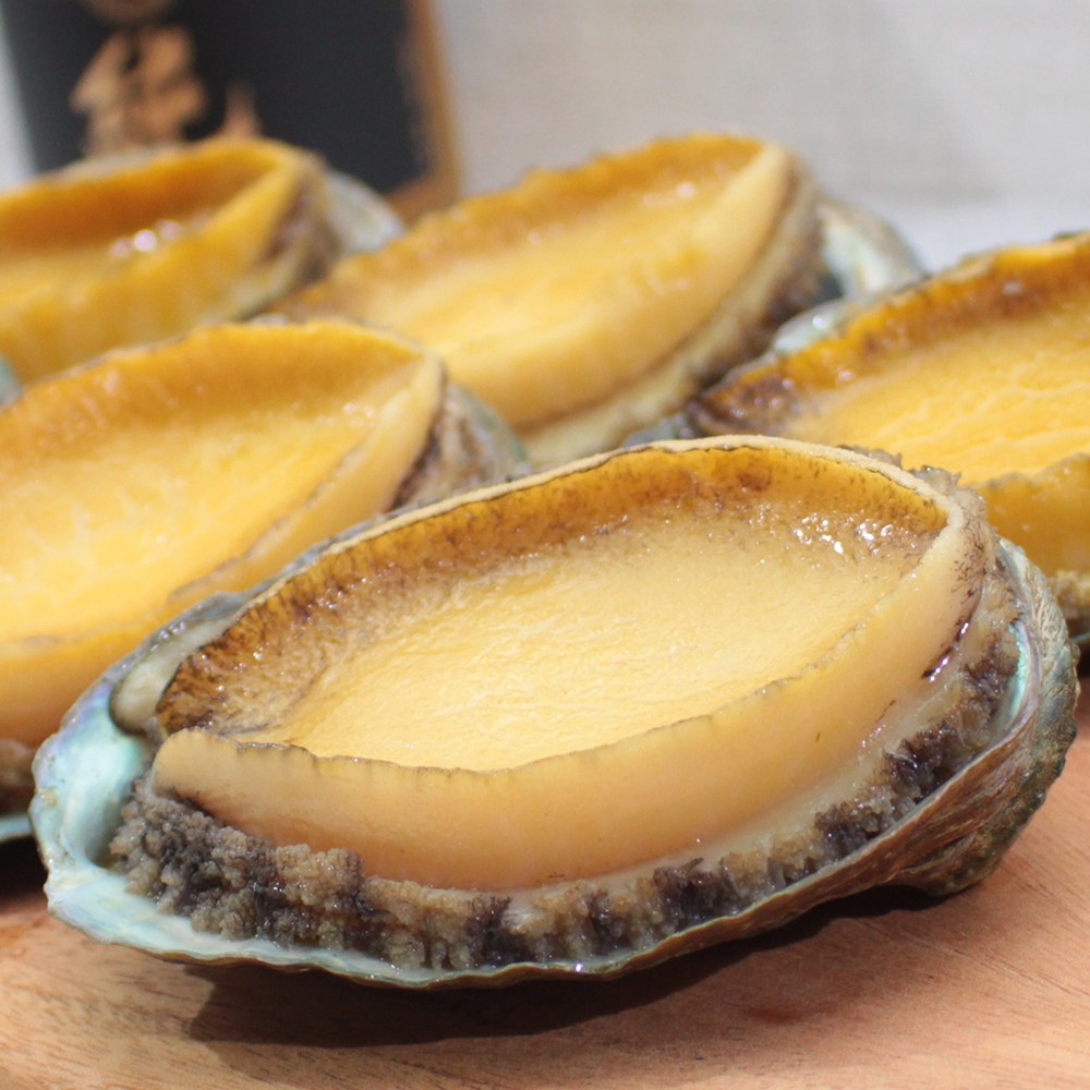 자숙전복 손질전복 전복간편식 완도전복직거래 국산, 1개, 손질자숙전복 6마리 200g 25,000원