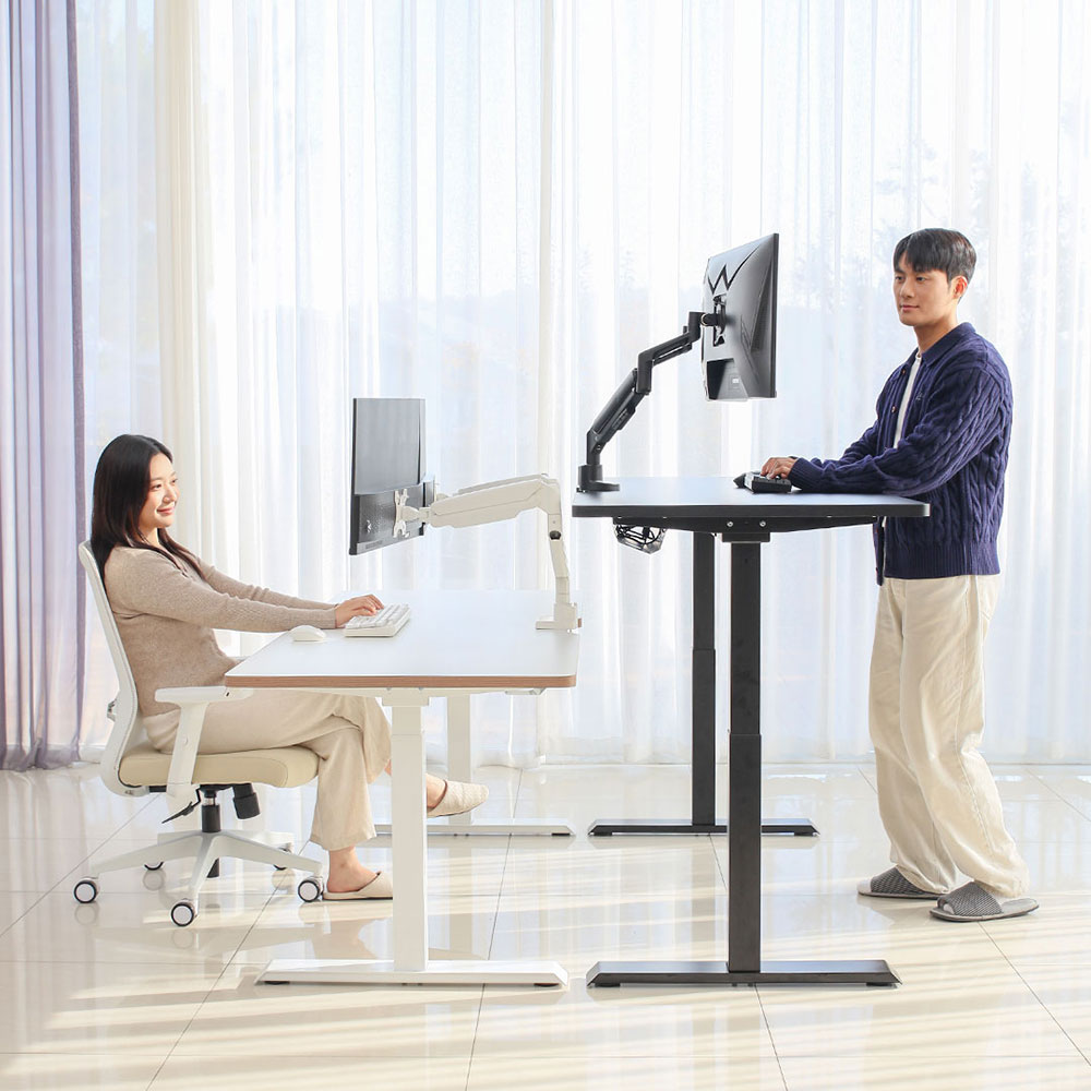 핏쳐 프리미엄 보쉬모터 전동식 모션데스크 B1 1400mm(2STEP), 상판 화이트+프레임 화이트2step 399,000원