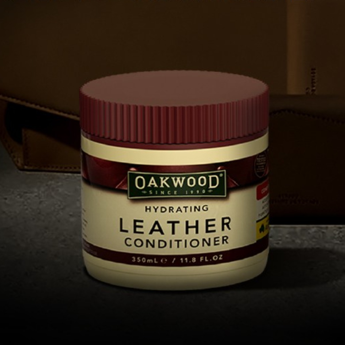 중고급 가죽 케어 오크우드 호주산 가죽 크림 + 퍼프 + 타월 세트 | 명품 가방, 신발, 소파, 차량 인테리어 보호 및 영양 공급 62,500원