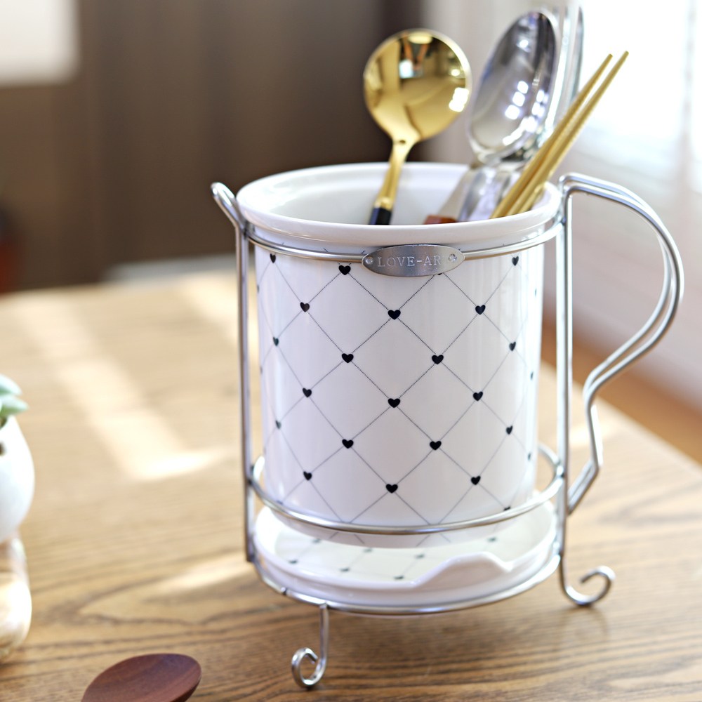 베스트데코 러브체크 1구 수저통 세트 스테인리스 손잡이 물받이 조리도구통 도자기수저통 13,500원