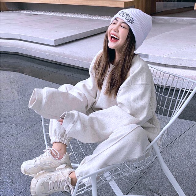 제이로그 맨투맨 조거팬츠 트레이닝 세트 플레거SET 21,900원