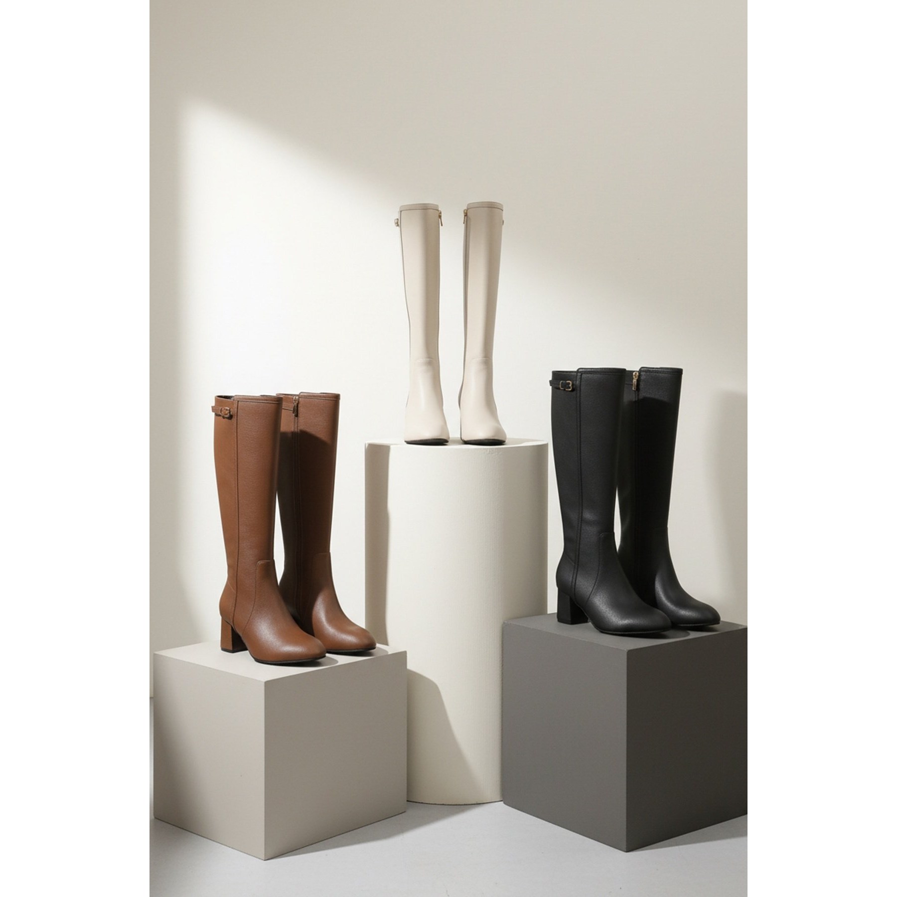 블랑쉬엘 가죽 버클 롱부츠 6cm 미들힐 여성 겨울 슬림핏 데일리 부츠 안쪽지퍼 3컬러 81,500원