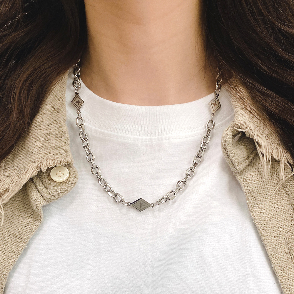 젤루나 전체티타늄 볼드 체인 마름모 플랫 펜던트 레이어드 힙한 트렌디 목걸이 M-185 8,800원