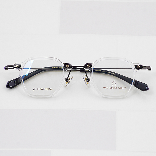 하루홀릭 사각 빈티지 베타티타늄 소재 수제뿔테안경 58,000원