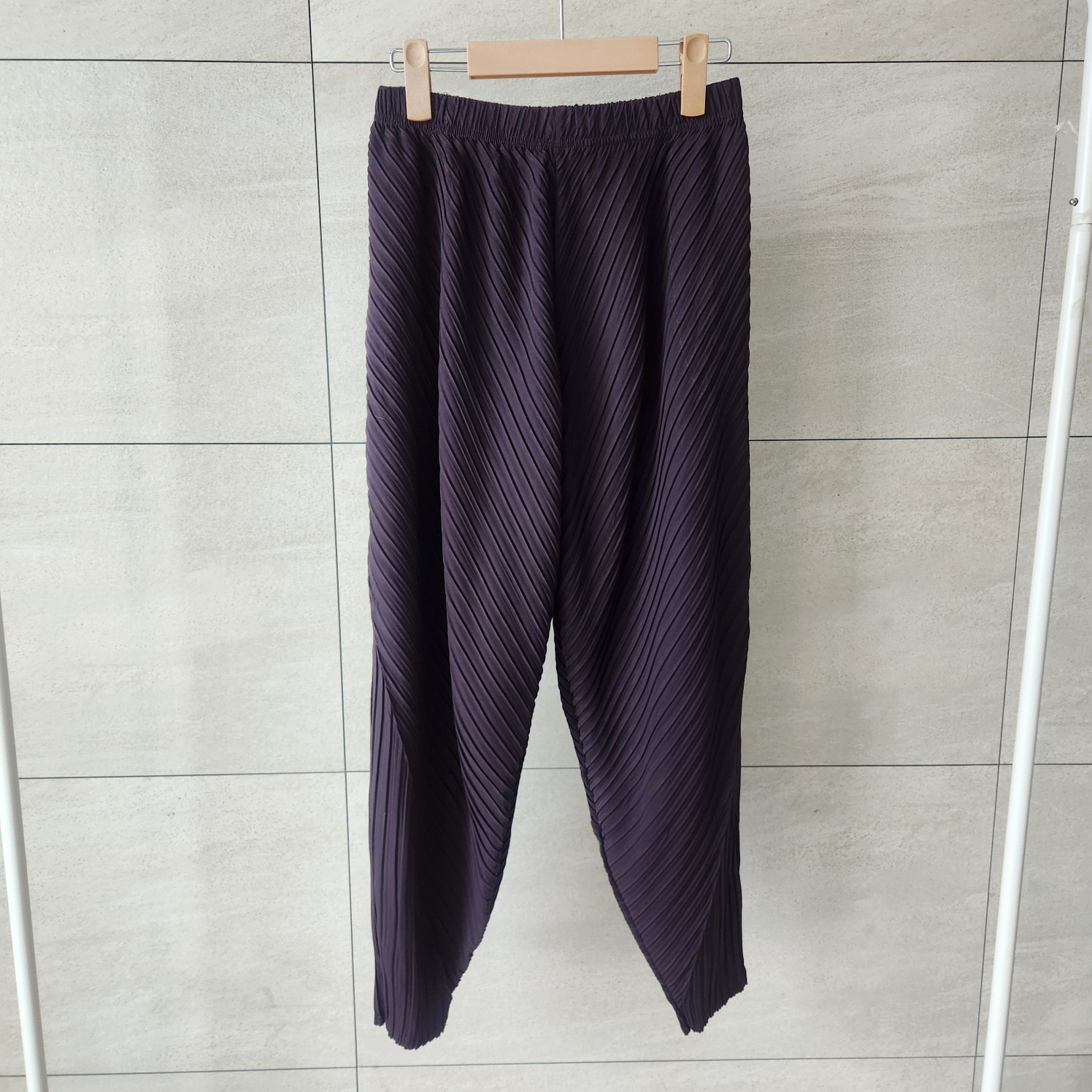 사선 플리츠바지 주름팬츠 항아리밴딩바지 배기팬츠 아줌마옷 흑자색, 긴 기장 33,150원