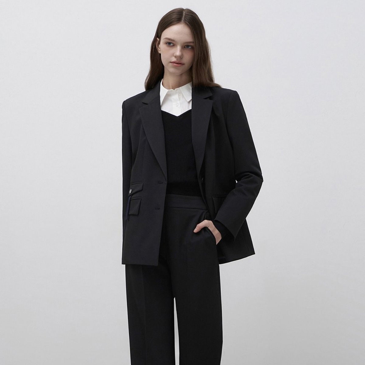 [국내백화점] 잇미샤 테일러드 싱글 자켓 여성 기본 정장 오피스룩 면접 코디 257,620원