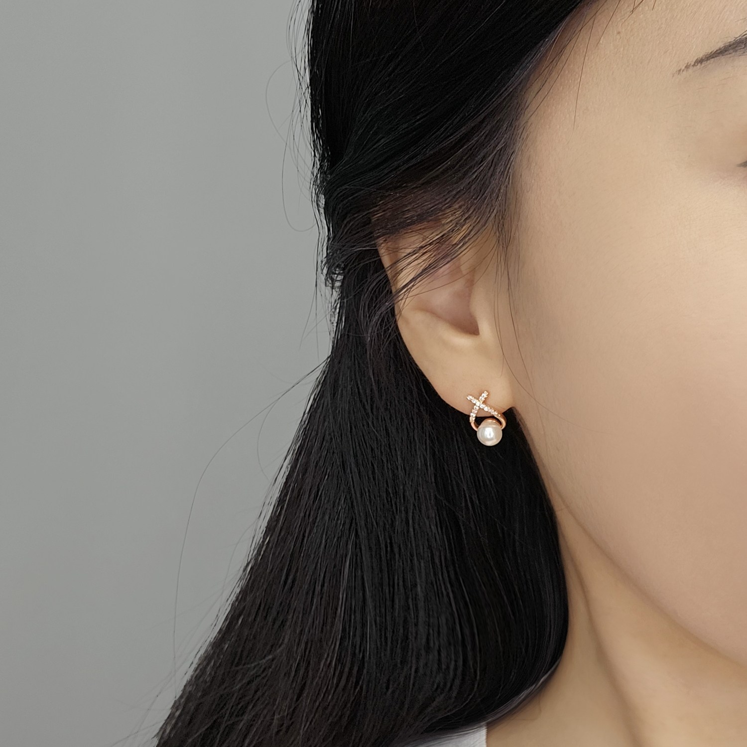 야나폴 웨이브 진주 크티스탈 귀걸이 ( 혼주.한복.웨딩촬영) 16,900원