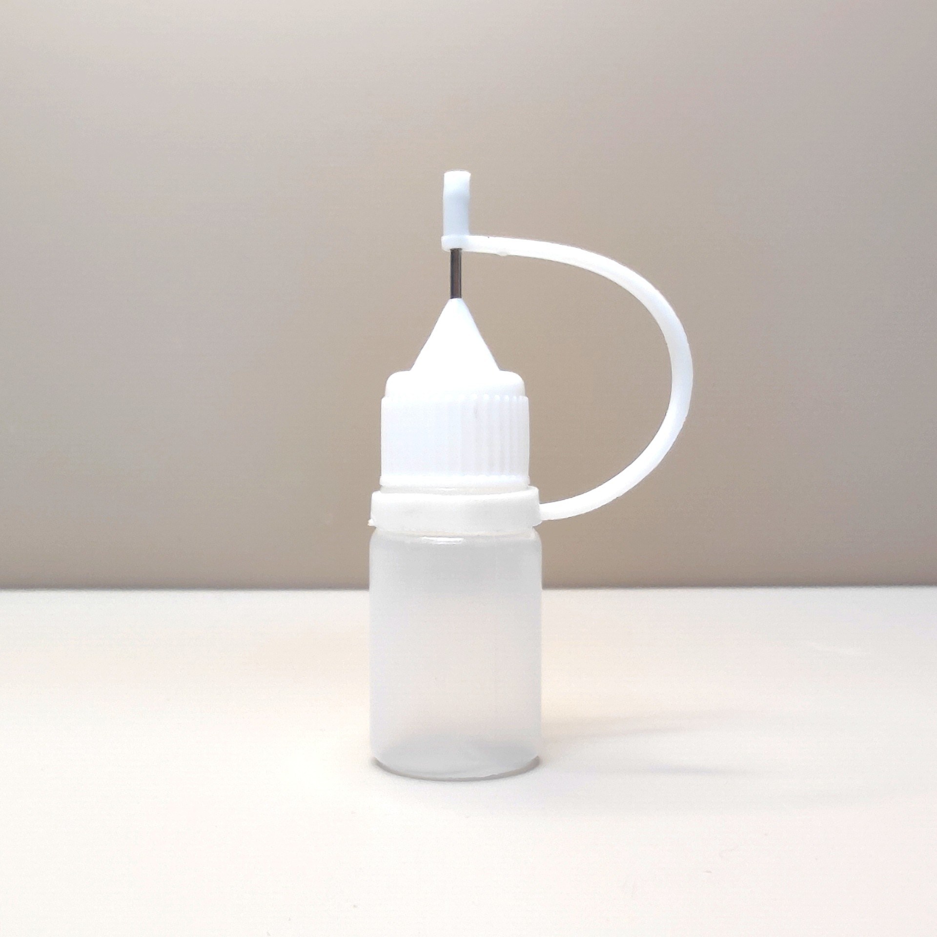 바늘 뾰족 미세공병 5ml SMP 네일 6,900원