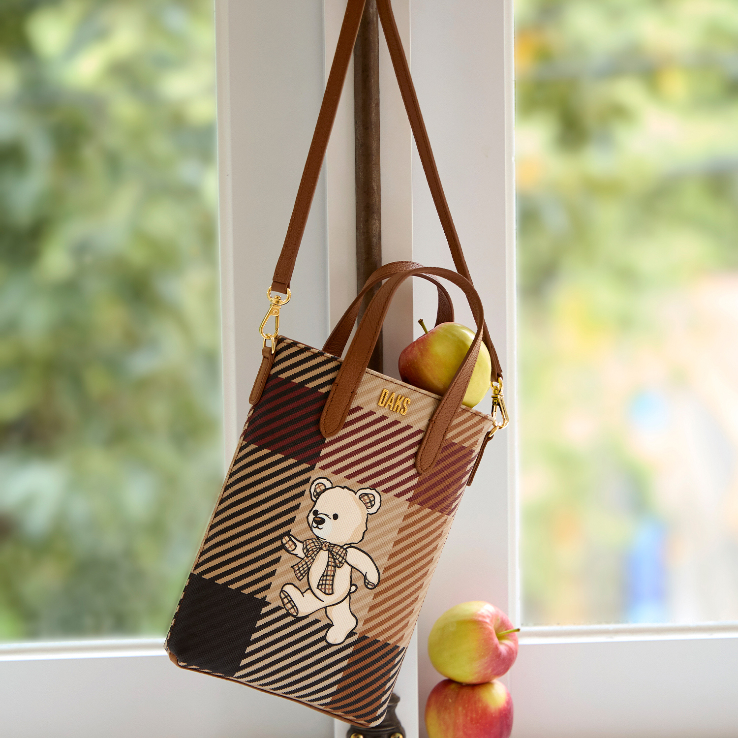 닥스 여성용 베어 하우스체크 미니 크로스백 DCWA5FC01 129,950원