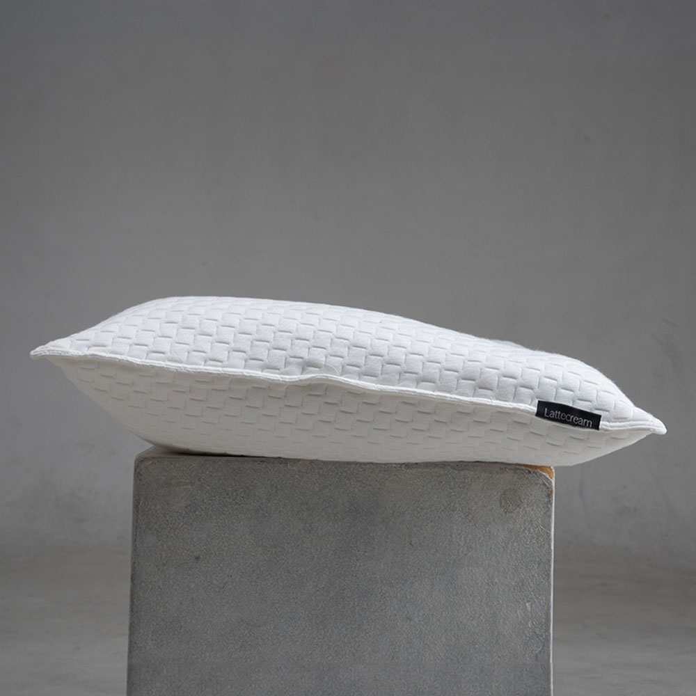 라떼크림 필로우 베개, 화이트, 1개 69,700원