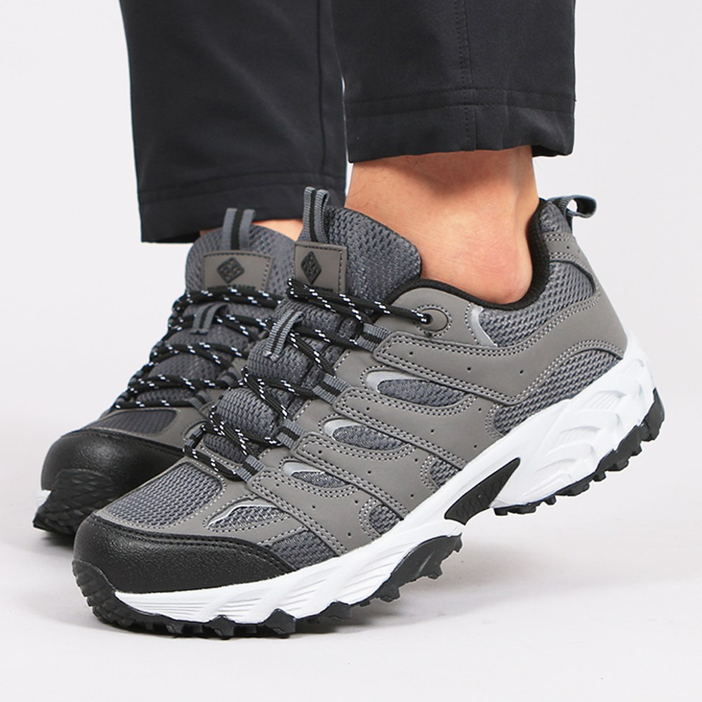 유엘로 남자 운동화 남성 신발 경량 트레킹화 발편한 작업화 워킹화 29,800원