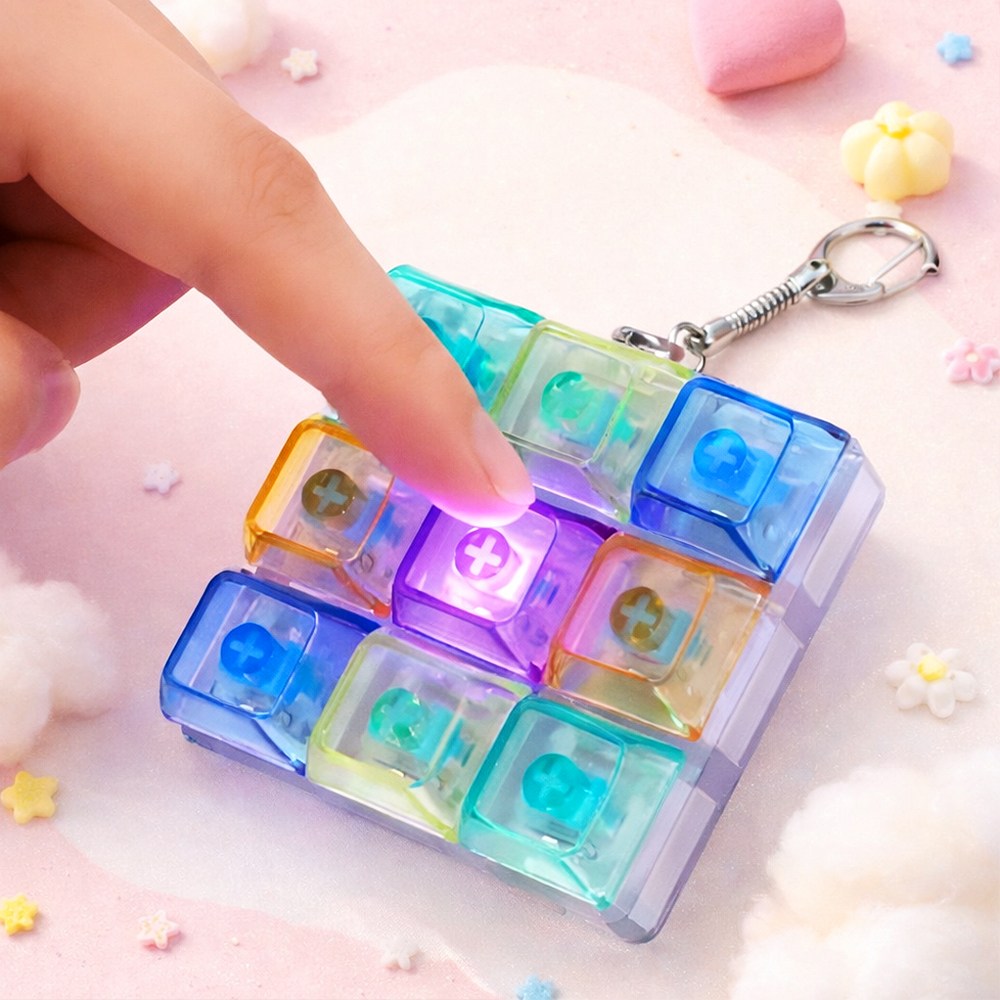 화려한 디스코 컬러 LED 키보드 딸각이  키캡 키링 10,500원