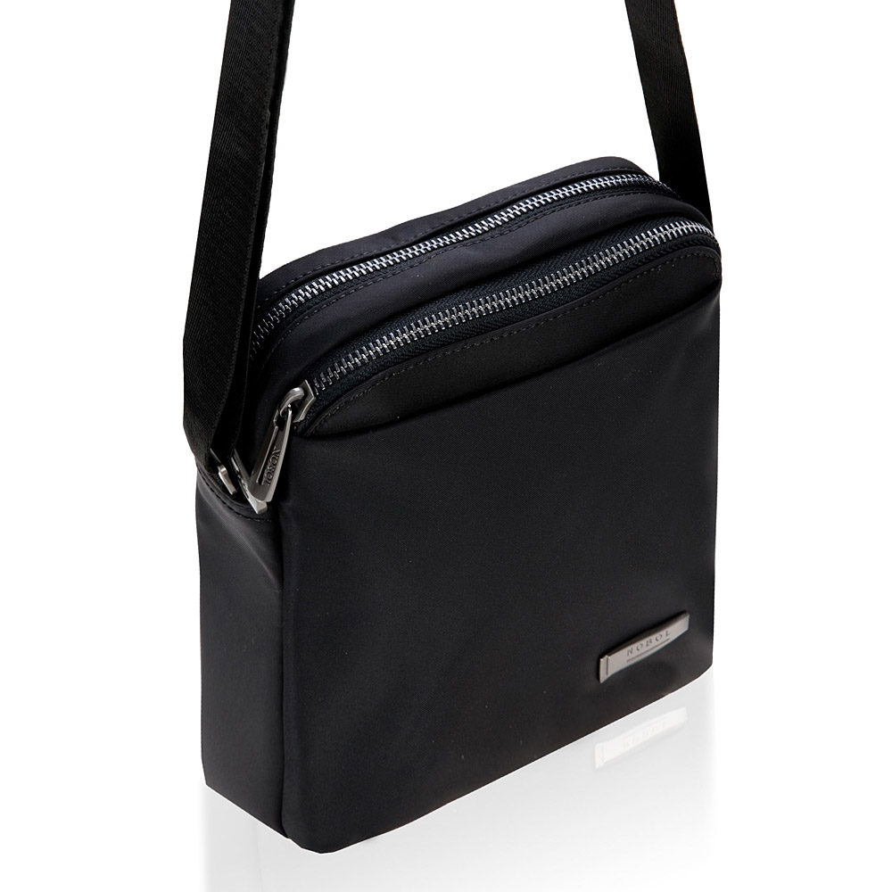 끄레앙 남성 나일론 방수원단 캐쥬얼 미니크로스백 여행용 3단분리 메신저백 2022 23,900원