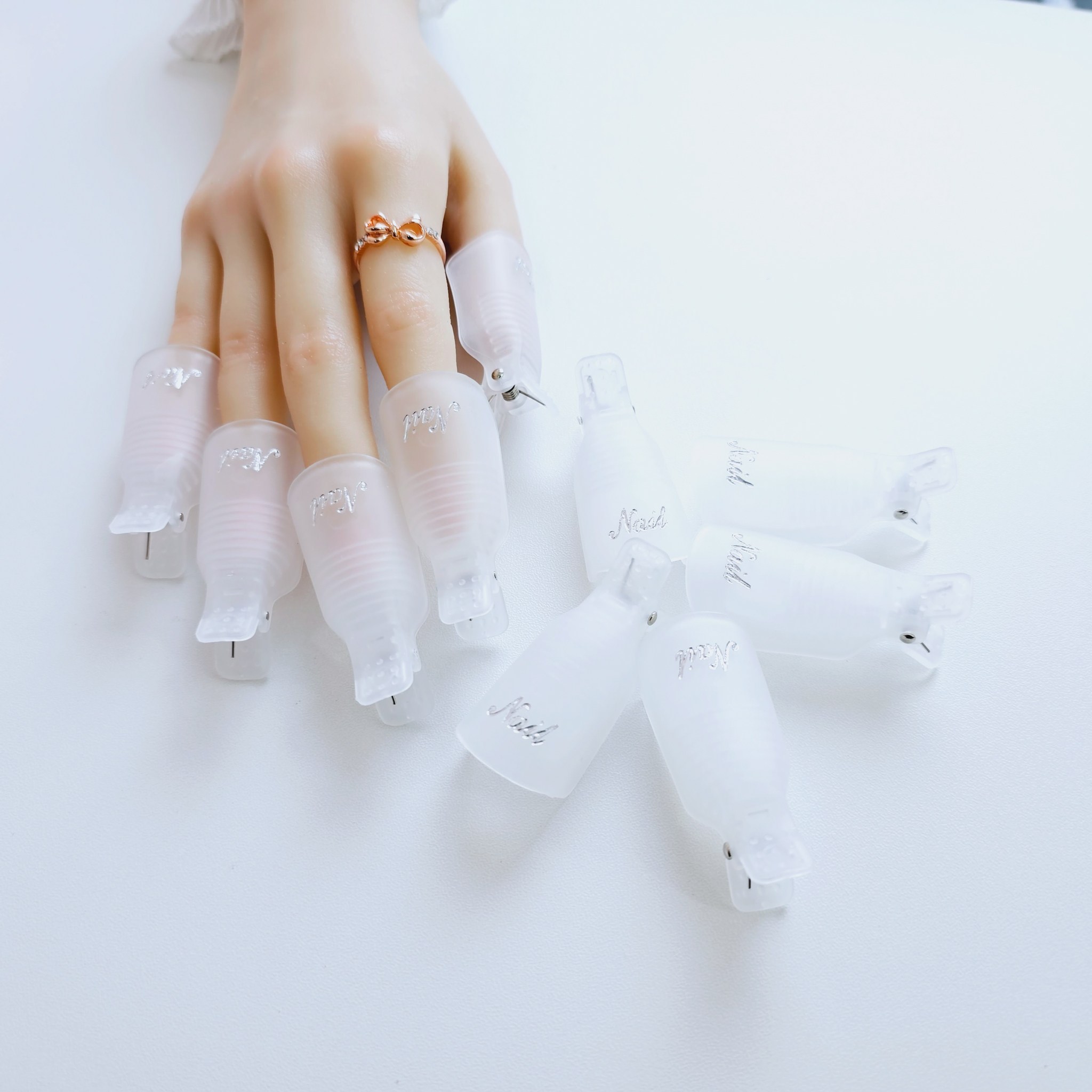 10개입 네일 쏙오프 클립 반투명 집게 쏙오프캡 4,300원
