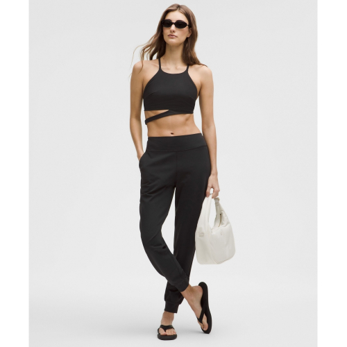 [국내매장판] 룰루레몬 Align 하이라이즈 조거 레귤러 *업데이트 핏 BLK LW5HGFR-0001 196644 170,400원