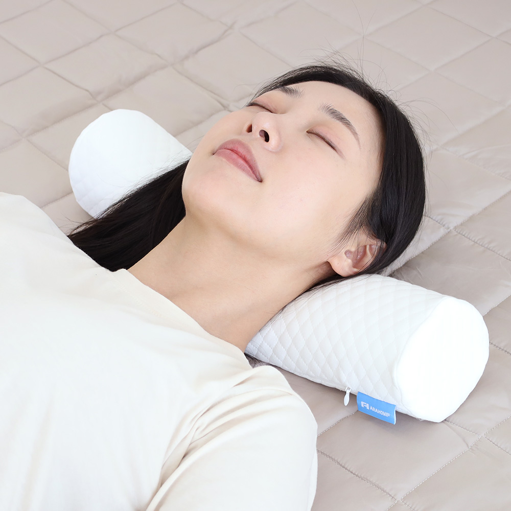 아라홈 말랑말랑 가래떡 경추베개 13,110원