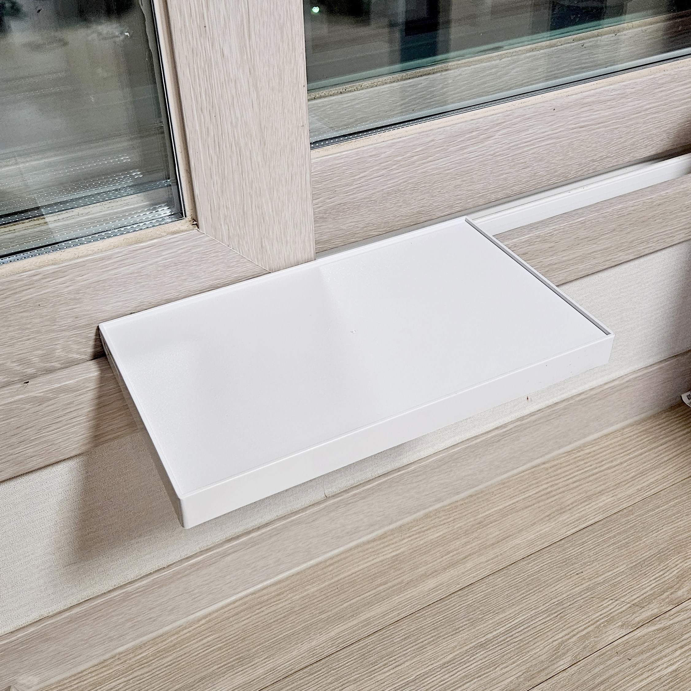 무타공 걸이형 베란다선반 창틀 선반 창문 화분 걸이 베란다 디귿 올림 걸이대, 화이트, 1개 11,000원