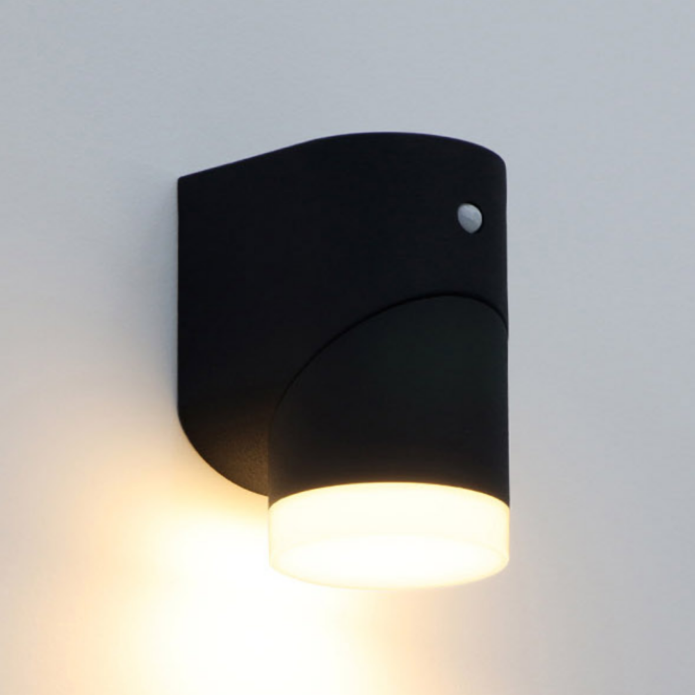 벽부센서등 LED 외부 방수 모던 원형 센서 벽등 벽부등 블랙 60,500원