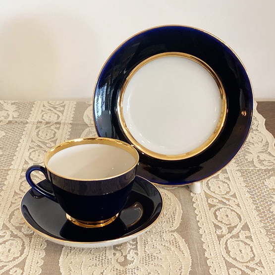 스프링나이트 티잔+소서+소접시 로모노소프 임페리얼포세린 96,000원