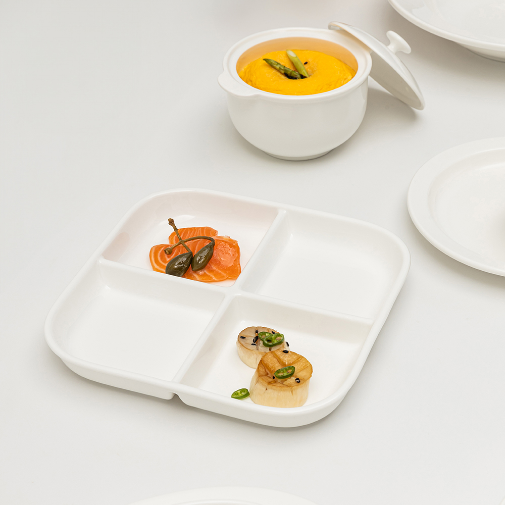 윤도자기 메종오브제 당당 4절 나눔접시 10,890원