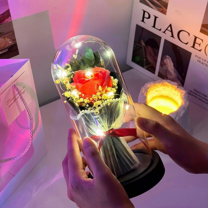 루카스 LED유리돔 기념일선물 장미꽃다발 무드등, 레드 16,500원