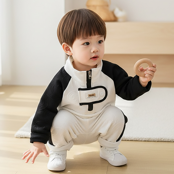 몽실이 모노 반집업 트레이닝세트 유아 아동 상하복 외출복 등원룩 봄 가을 간절기 30,900원