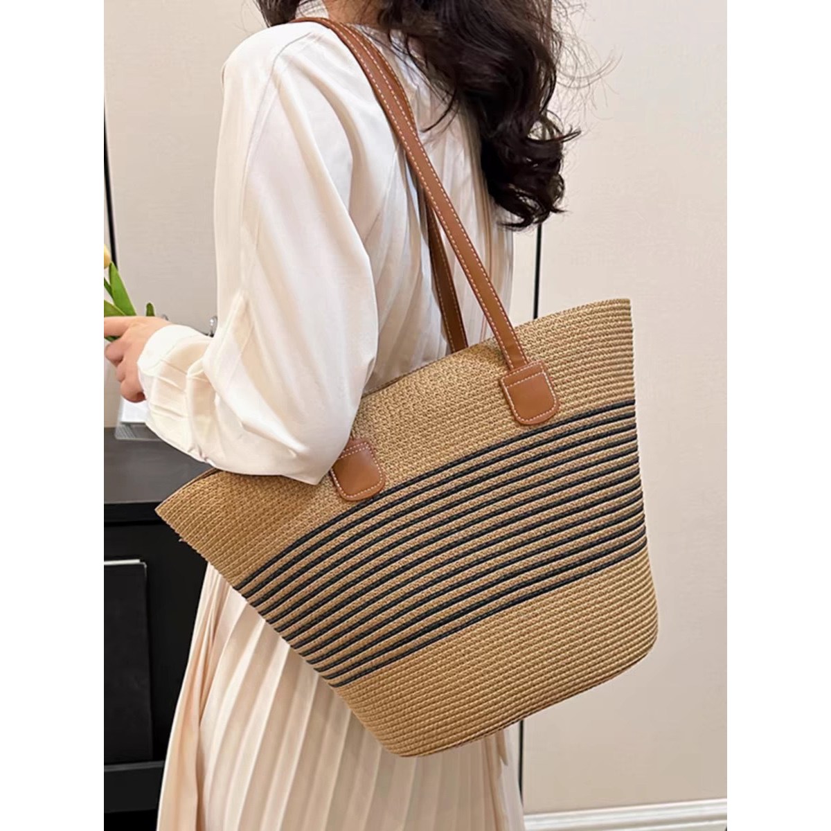 멀론 라탄백 여름가방 숄더백 라탄가방 비치백 17,500원