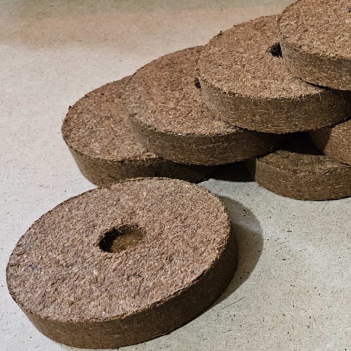 영농사 배양토 2L 코코피트 혼합토 분갈이 화분흙 10,000원