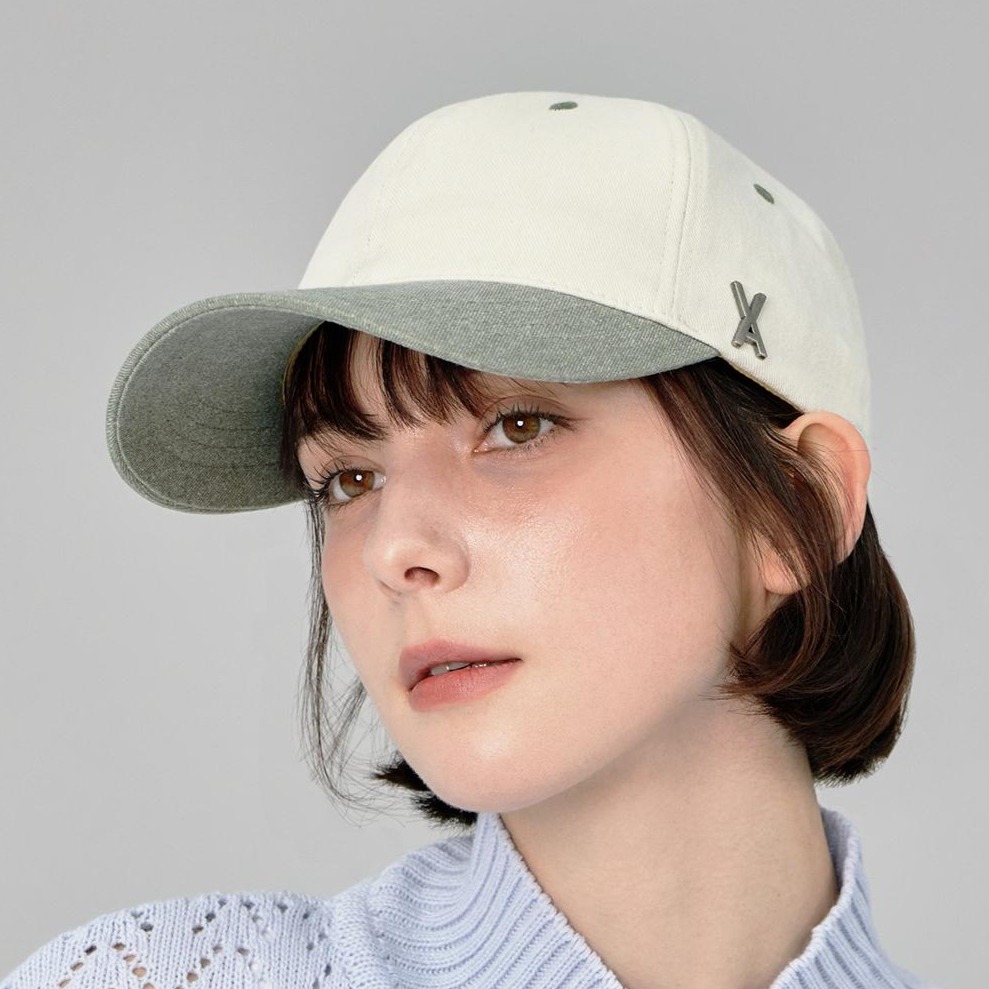 바잘 여성용 VA 스터드 투톤 오버핏 볼캡 39,900원