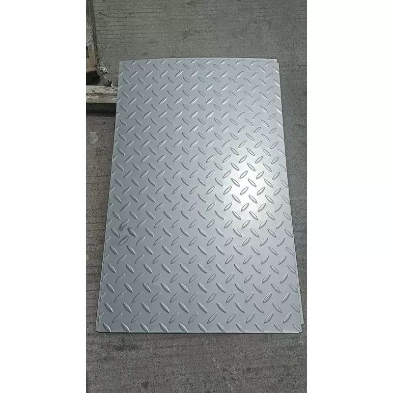 스텐 체크 철판 깔판 발판 미끄럼방지 무늬 작업장 체크판 공장 바닥 복도 화물차 38,700원