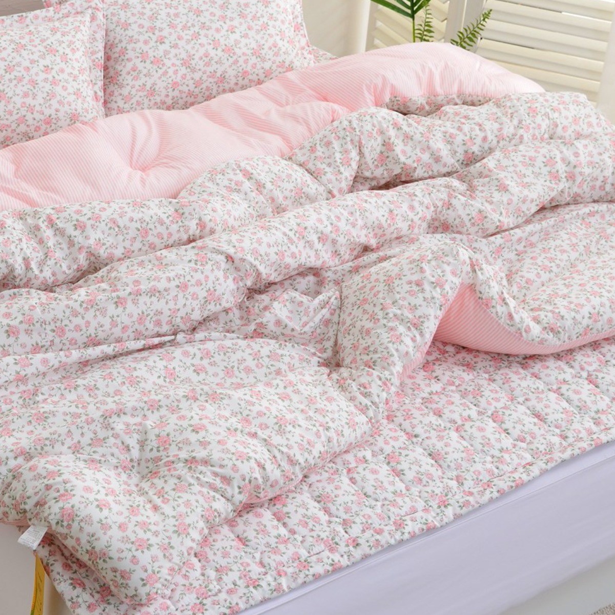 국산 리빙캐슬 로사가든 마이크로모달 차렵이불 + 패드 세트 95,800원