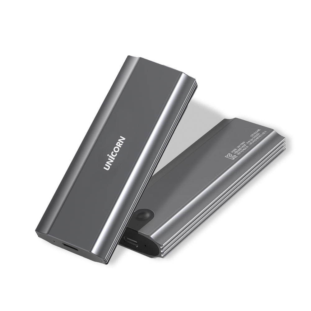 유니콘 SM-700D NVMe & SATA  M.2 SSD듀얼케이스 USB C타입 + A타입 겸용케이블 제공 과열방지 방열판 탑재 19,800원